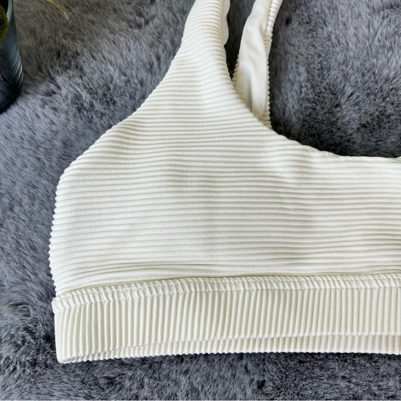 NWOT Off White Ribbed Bralette Bikini Top and Cheeky Bottoms - XS - Picture 6 of 9